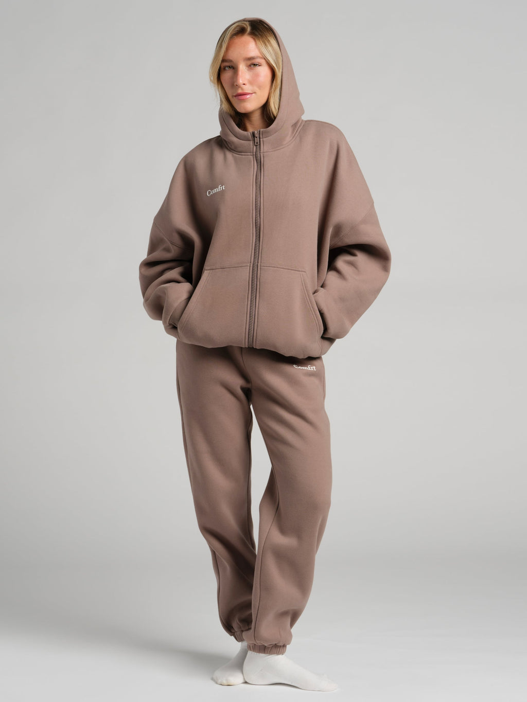 Cloud Zip Hoodie – Mega