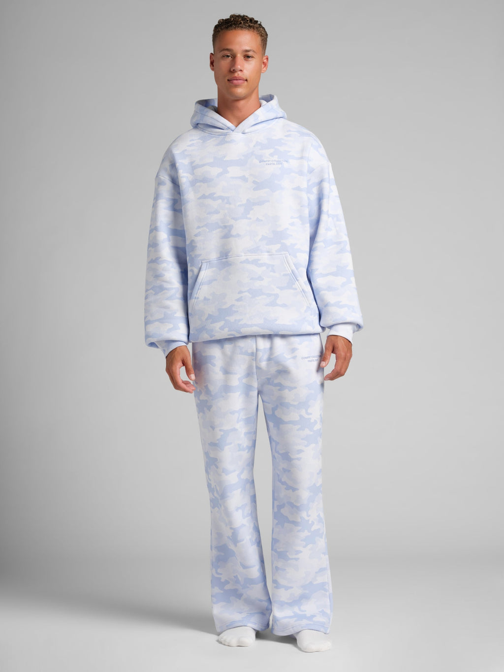 Pastel Hoodie – Mega