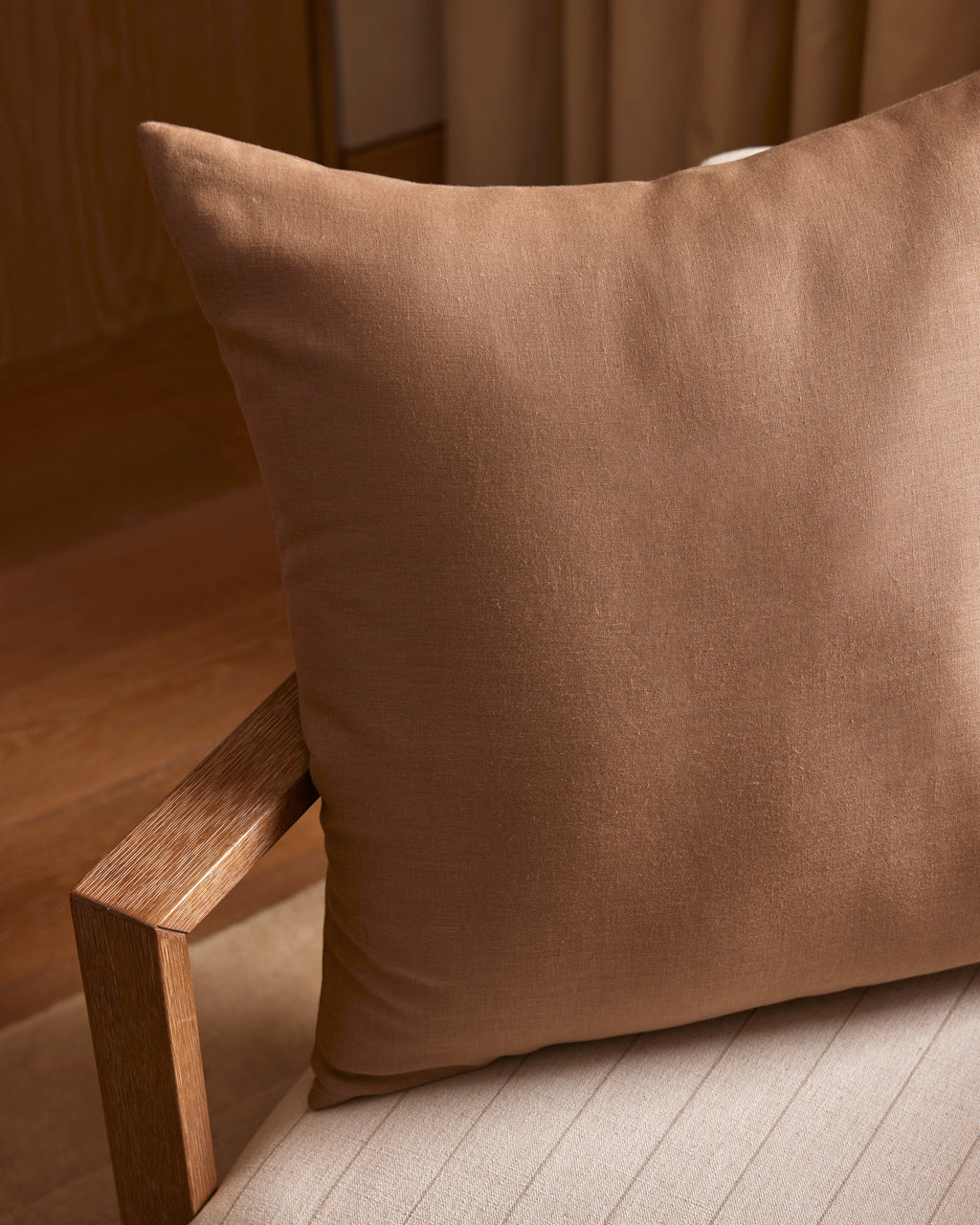Linen Throw Pillow