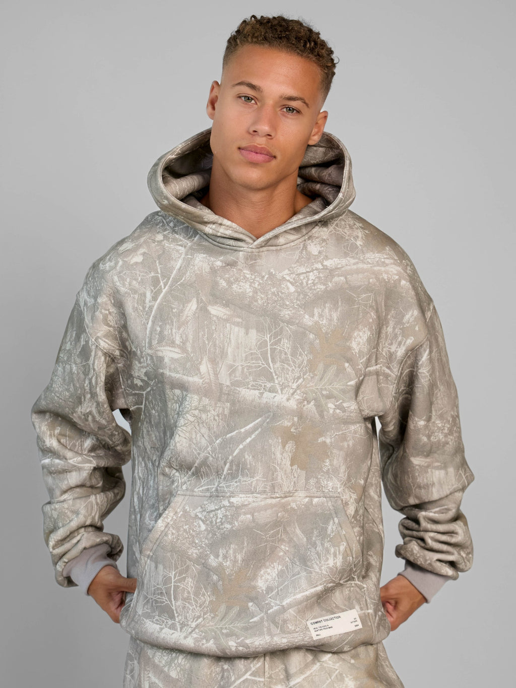 Camo Hoodie – Mega
