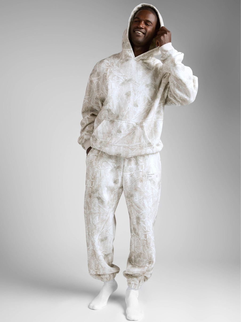 Camo Hoodie – Mega