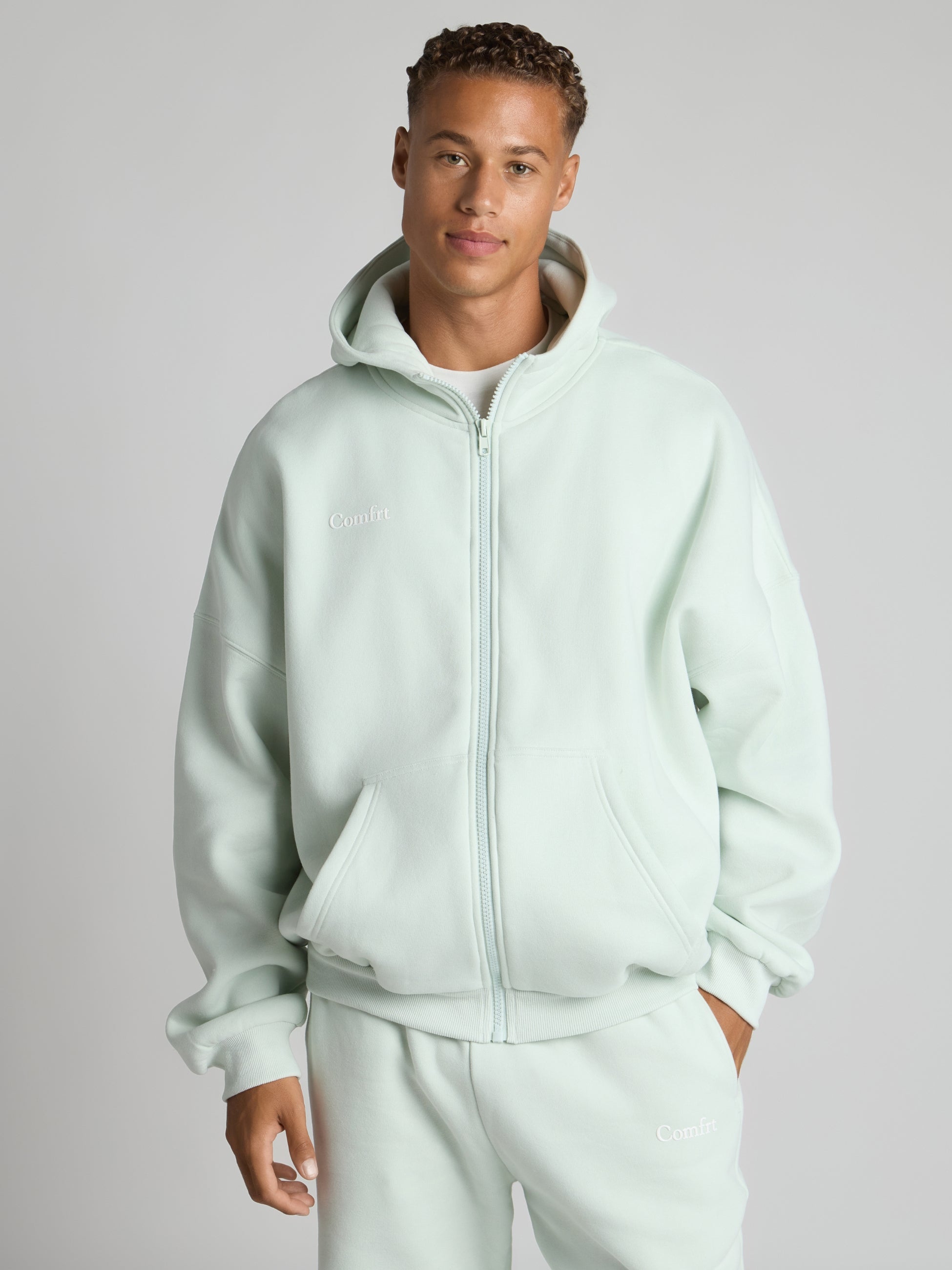 Cloud Zip Hoodie – Mega