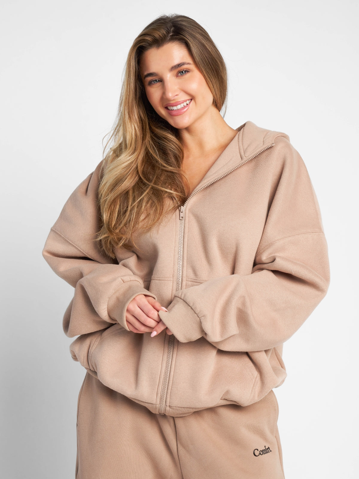 Cloud Zip Hoodie – Mega