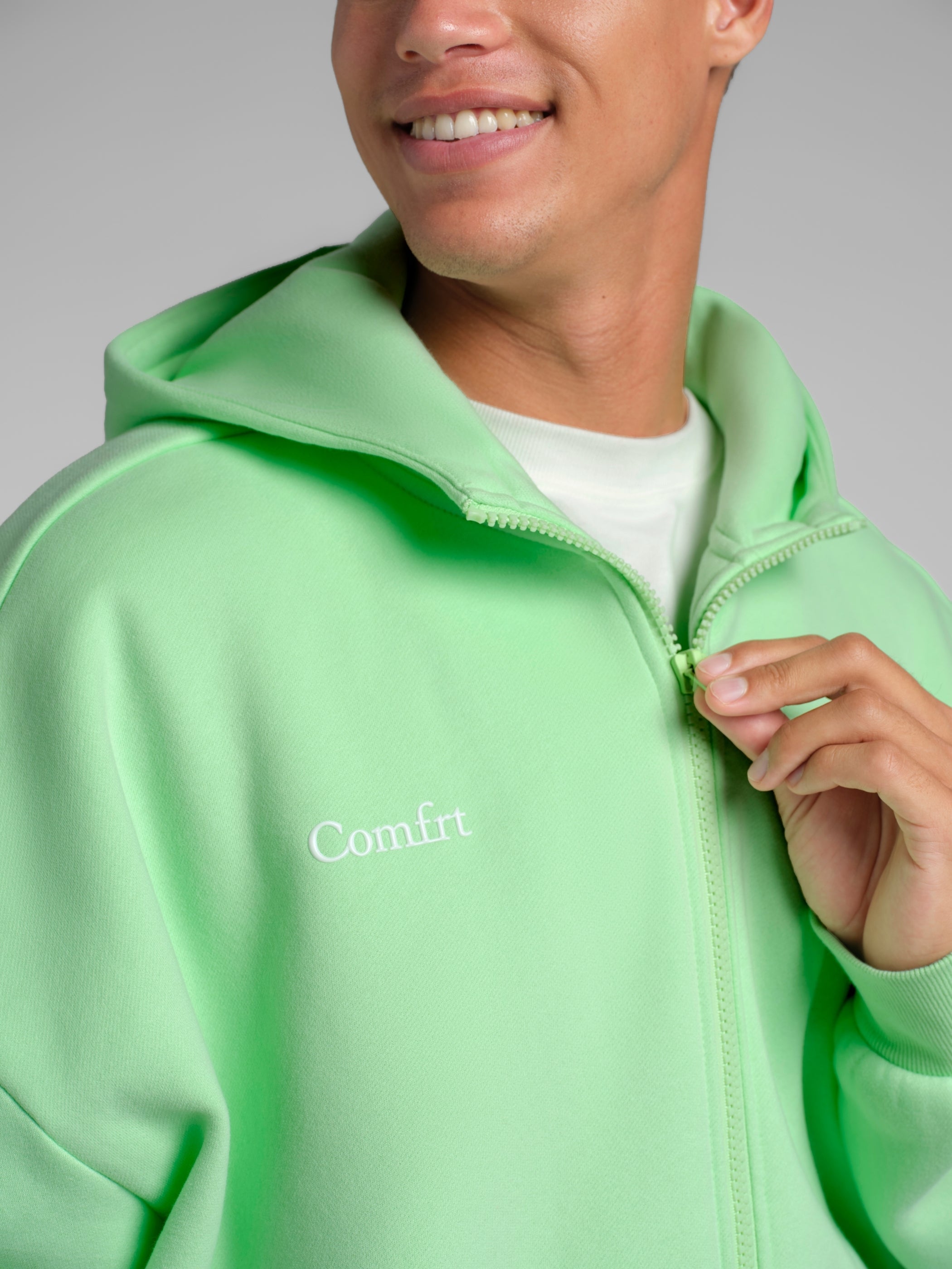 Cloud Zip Hoodie – Mega